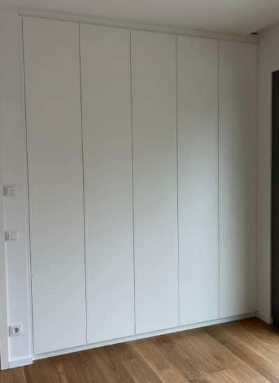 Kleiderschrank Ideen kleiner Raum bei wenig Platz